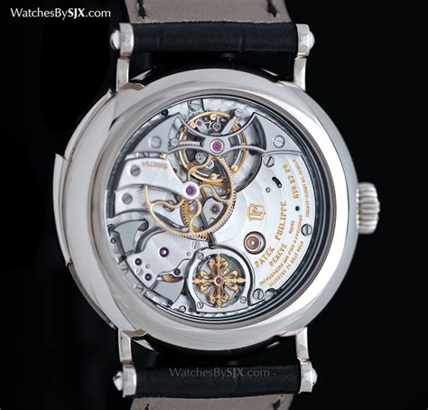 Up Close with the Patek Philippe Ref. 5539G Minute Repeater 